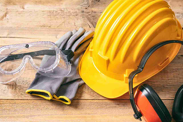 لزوم رعایت ایمنی در محیط کار