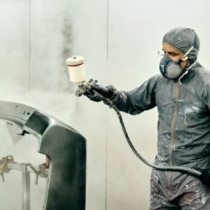 بررسی لباس کار مربوط به صنایع خودرو