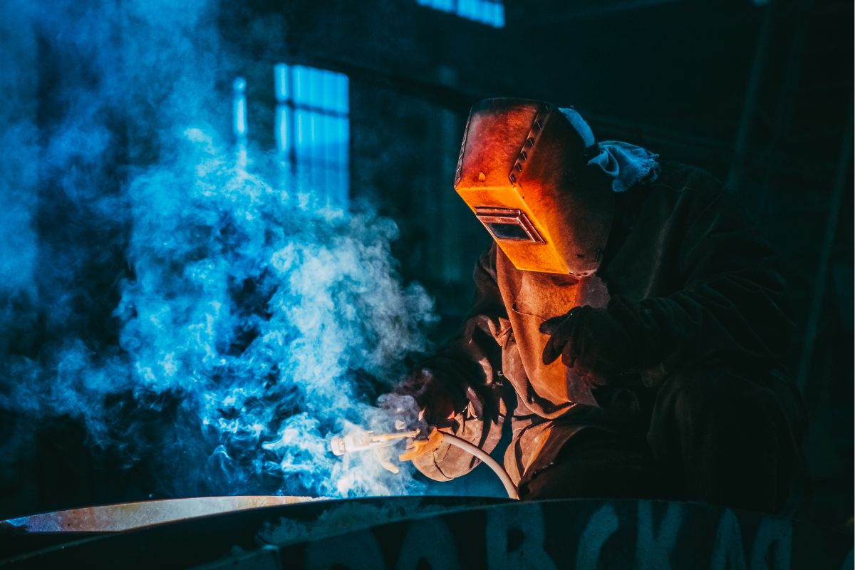 مقایسه دستکش جوشکاری آرگون و معمولی