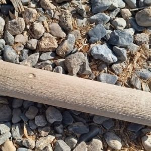 چرا دسته بیل ترک میخورد؟ دلایل و راه حل ها