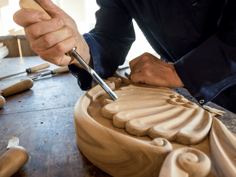 چه چوبی برای منبت کاری مناسب است؟ راهنمای جامع و تخصصی